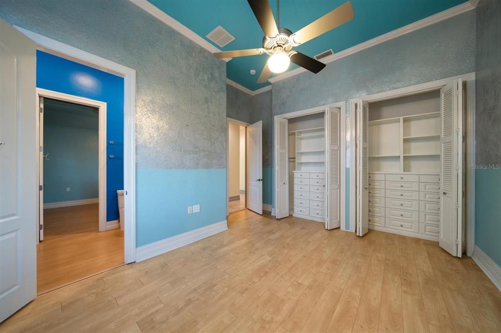 На продажу: $3,950,000 (5 спален, 6 ванн, 5985 Квадратных фут)