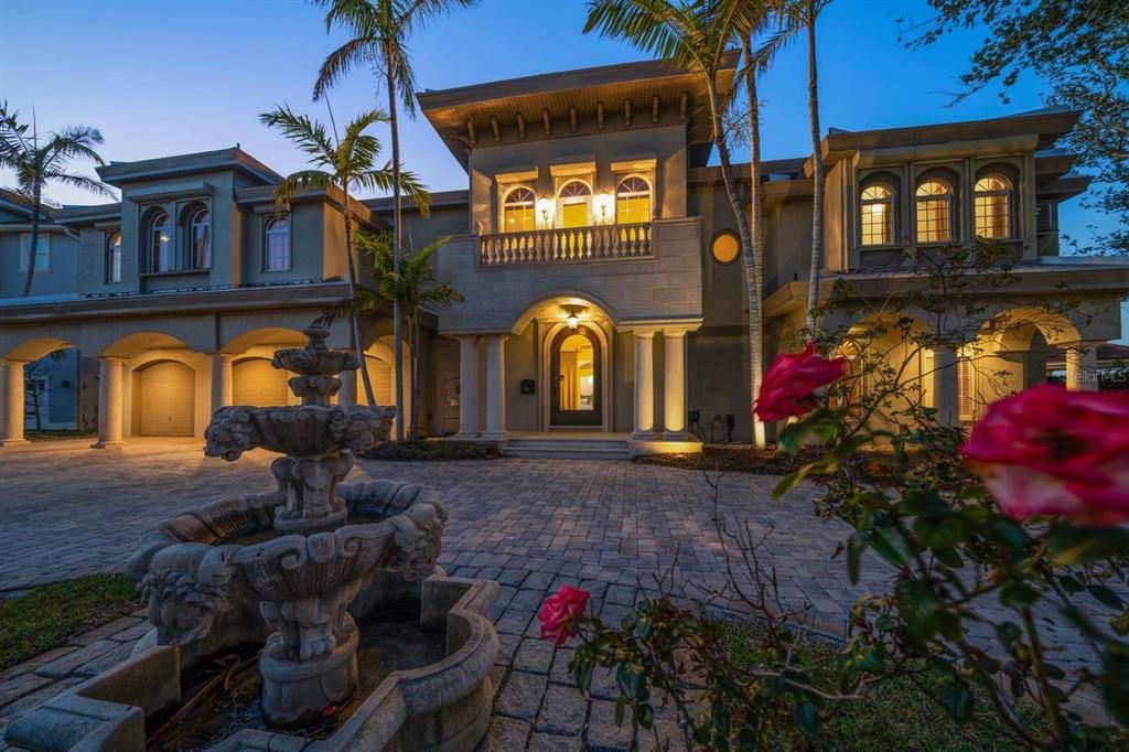 На продажу: $3,950,000 (5 спален, 6 ванн, 5985 Квадратных фут)