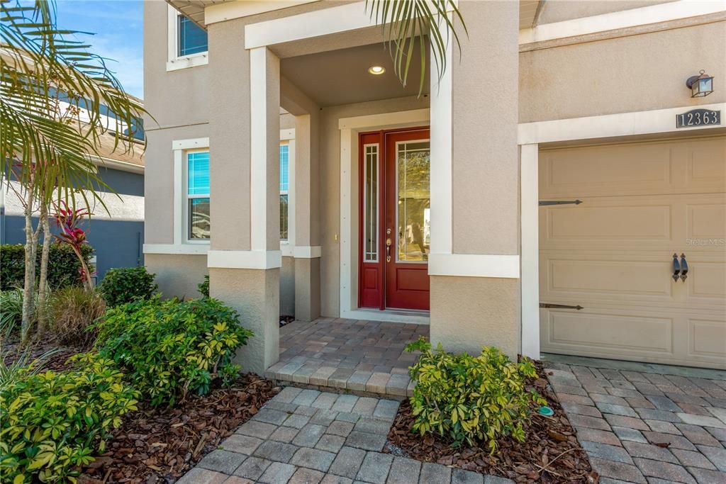 Active With Contract: $339,900 (3 beds, 2 baths, 2257 Square Feet)