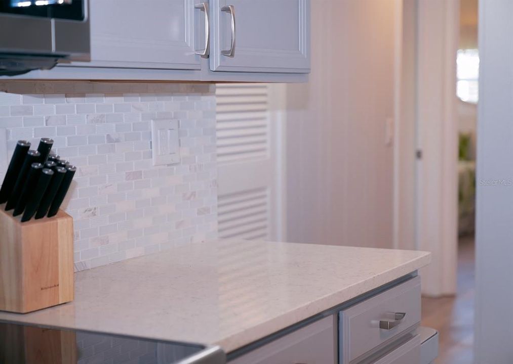 На продажу: $170,000 (2 спален, 2 ванн, 960 Квадратных фут)