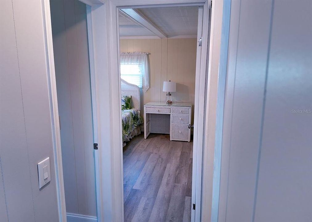 На продажу: $170,000 (2 спален, 2 ванн, 960 Квадратных фут)