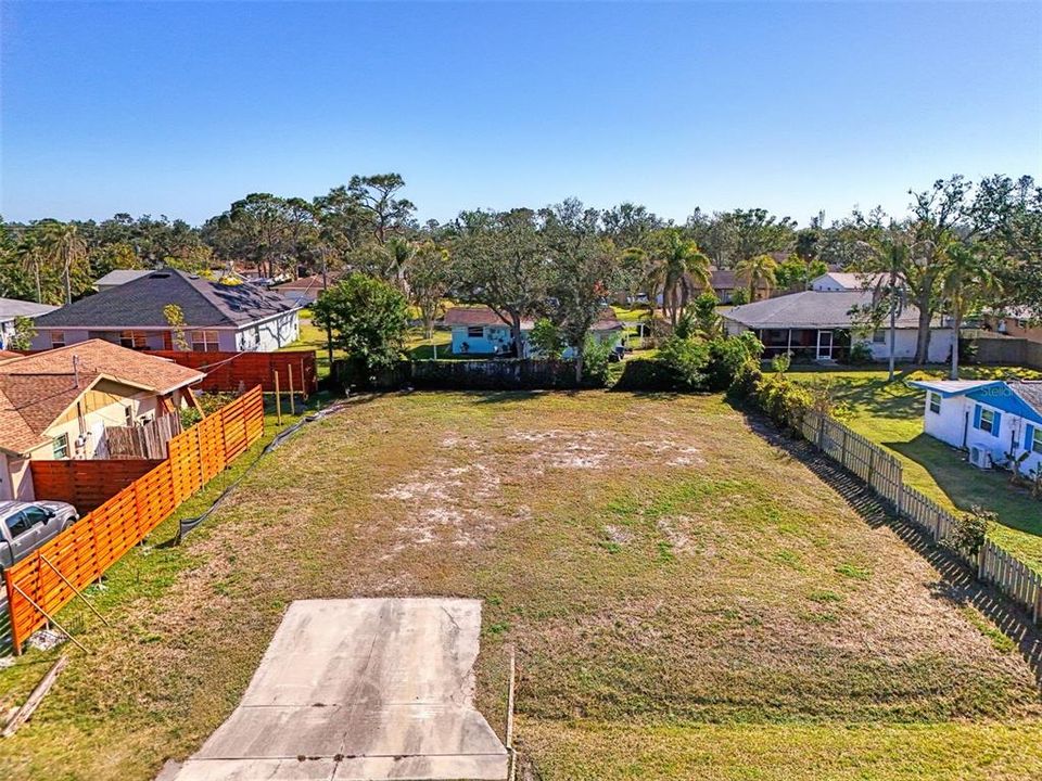 待售: $89,900 (0.18 acres)
