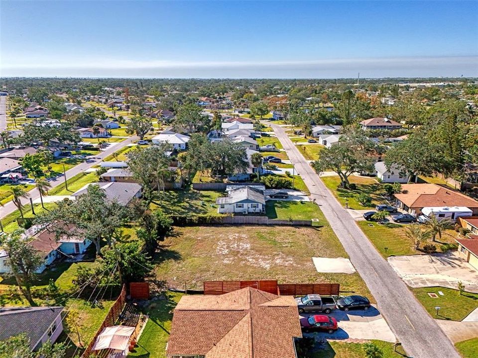 待售: $89,900 (0.18 acres)