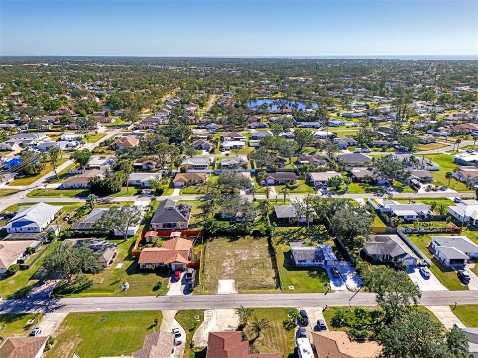 待售: $89,900 (0.18 acres)