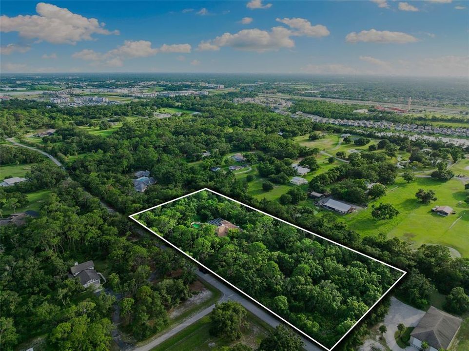 En Venta: $2,349,000 (4 camas, 2 baños, 5464 Pies cuadrados)