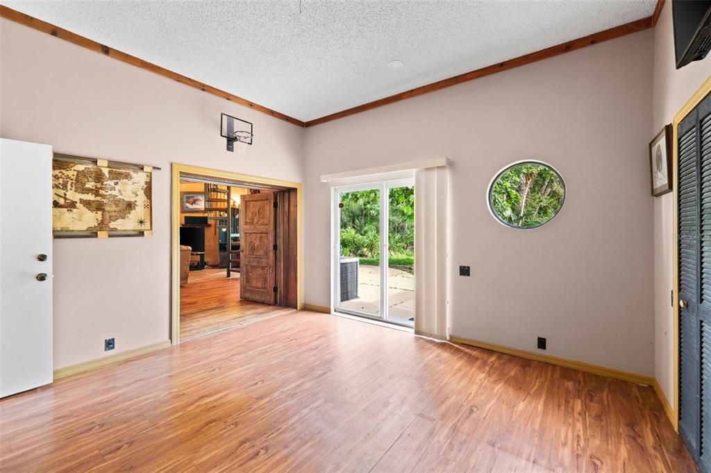 En Venta: $2,349,000 (4 camas, 2 baños, 5464 Pies cuadrados)