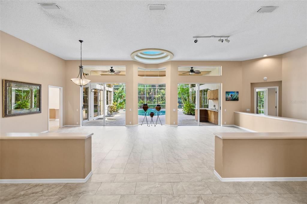 En Venta: $2,349,000 (4 camas, 2 baños, 5464 Pies cuadrados)