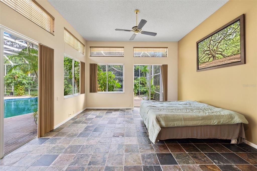 En Venta: $2,349,000 (4 camas, 2 baños, 5464 Pies cuadrados)