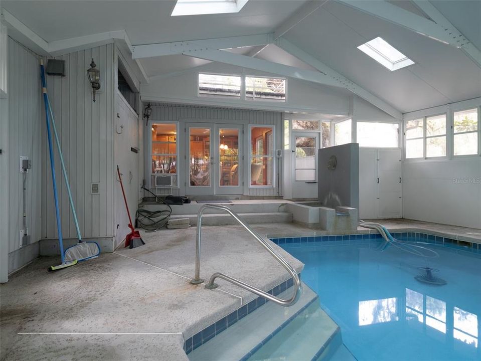 На продажу: $669,000 (3 спален, 3 ванн, 2547 Квадратных фут)