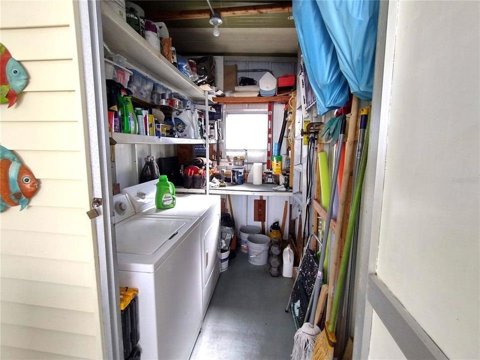 Activo con contrato: $99,900 (2 camas, 1 baños, 864 Pies cuadrados)