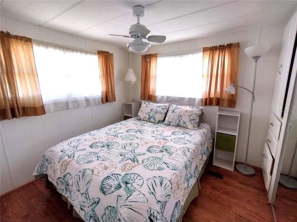 Activo con contrato: $99,900 (2 camas, 1 baños, 864 Pies cuadrados)