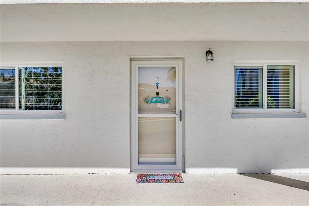 Activo con contrato: $149,900 (2 camas, 2 baños, 828 Pies cuadrados)