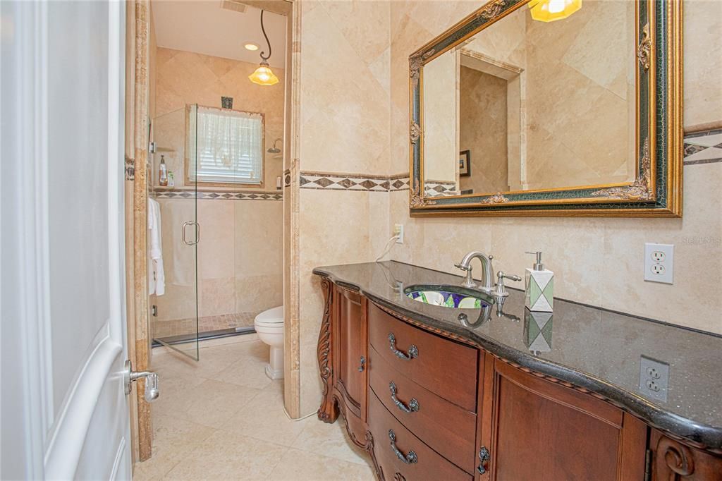 En Venta: $1,700,000 (5 camas, 4 baños, 4814 Pies cuadrados)