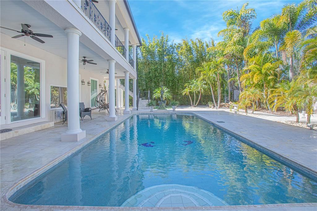 En Venta: $1,700,000 (5 camas, 4 baños, 4814 Pies cuadrados)