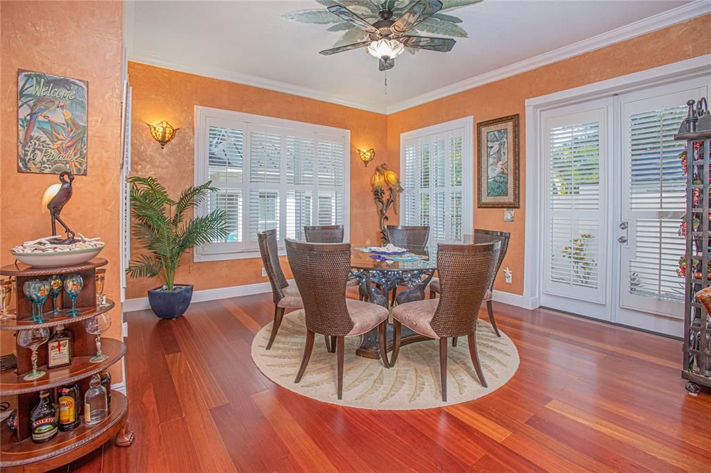 En Venta: $1,700,000 (5 camas, 4 baños, 4814 Pies cuadrados)