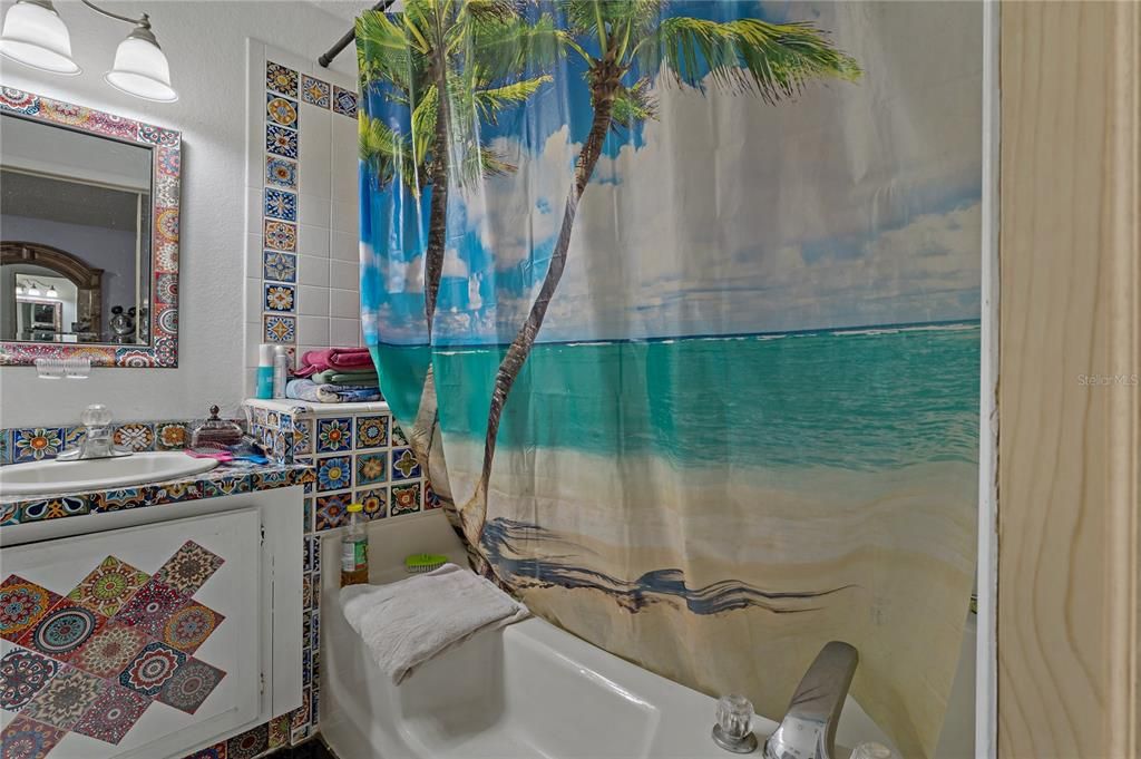 En Venta: $498,900 (3 camas, 2 baños, 1578 Pies cuadrados)