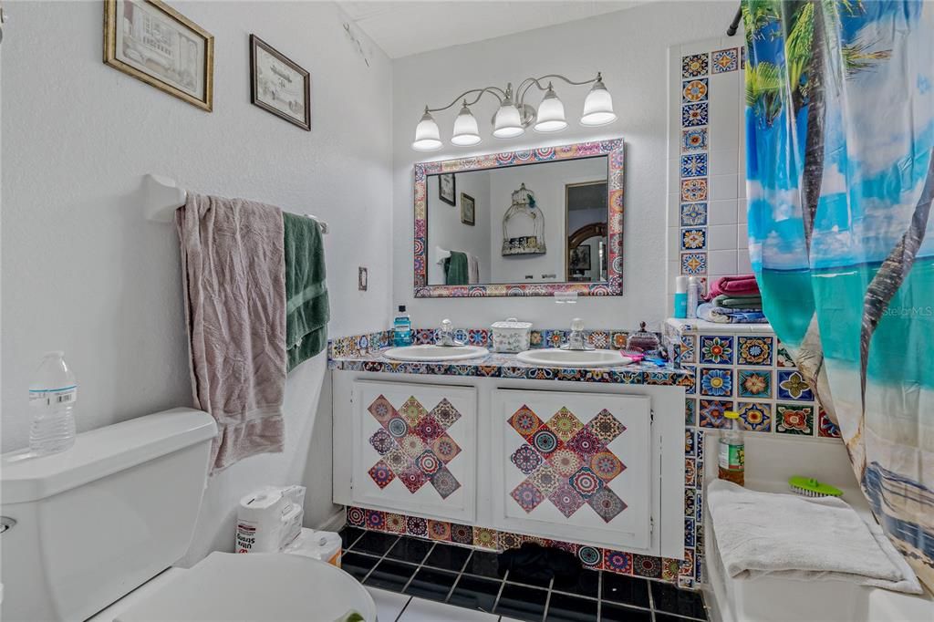 En Venta: $498,900 (3 camas, 2 baños, 1578 Pies cuadrados)