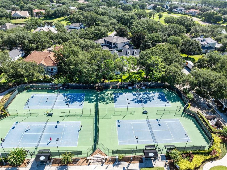 En Venta: $3,200,000 (2.21 acres)