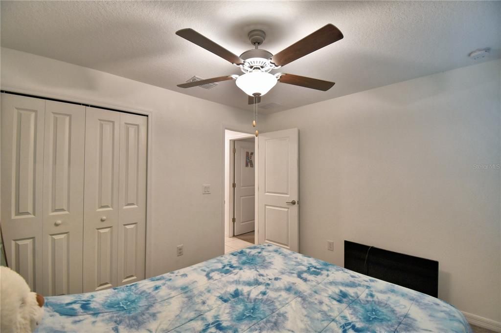 Active With Contract: $256,000 (3 beds, 2 baths, 1451 Square Feet)