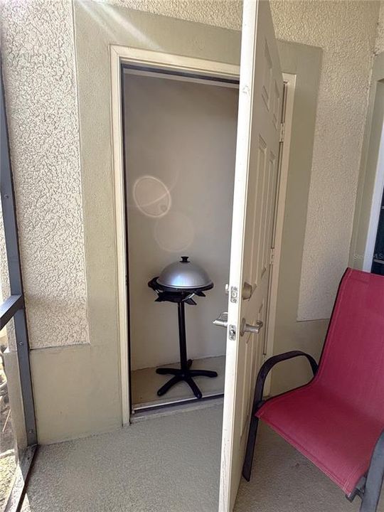 For Sale: $225,000 (2 beds, 2 baths, 1429 Square Feet)