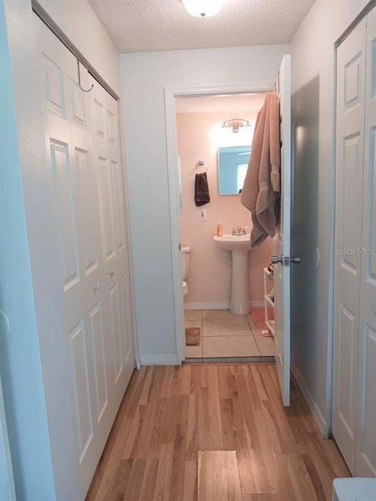 For Sale: $249,990 (3 beds, 2 baths, 1152 Square Feet)