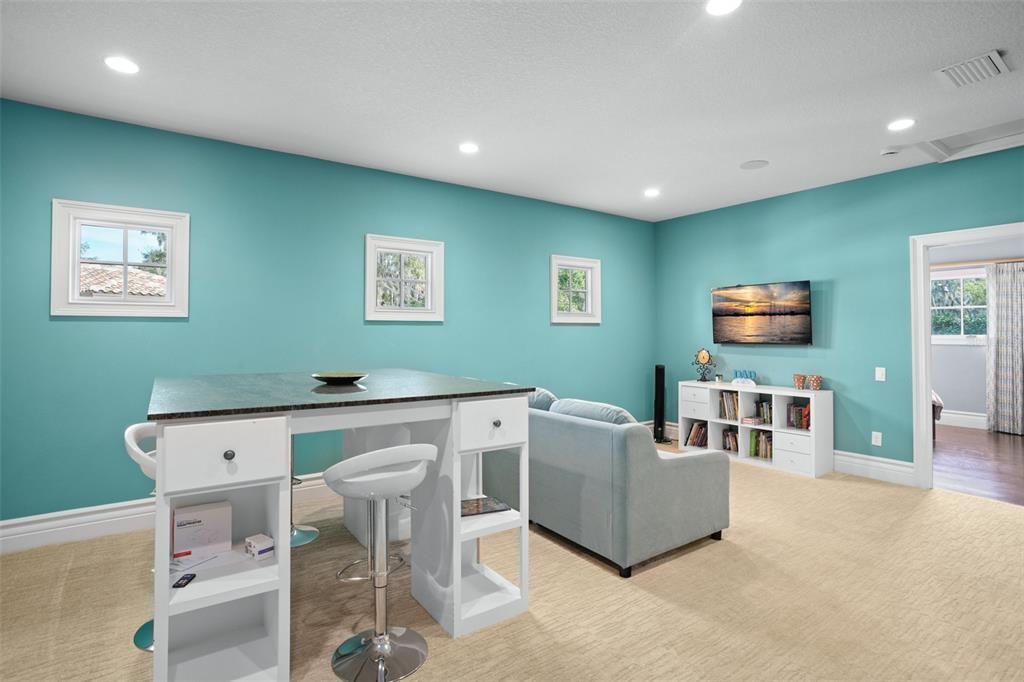 For Sale: $18,500,000 (7 beds, 8 baths, 10649 Square Feet)