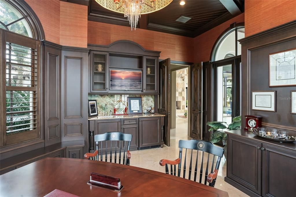 For Sale: $18,500,000 (7 beds, 8 baths, 10649 Square Feet)