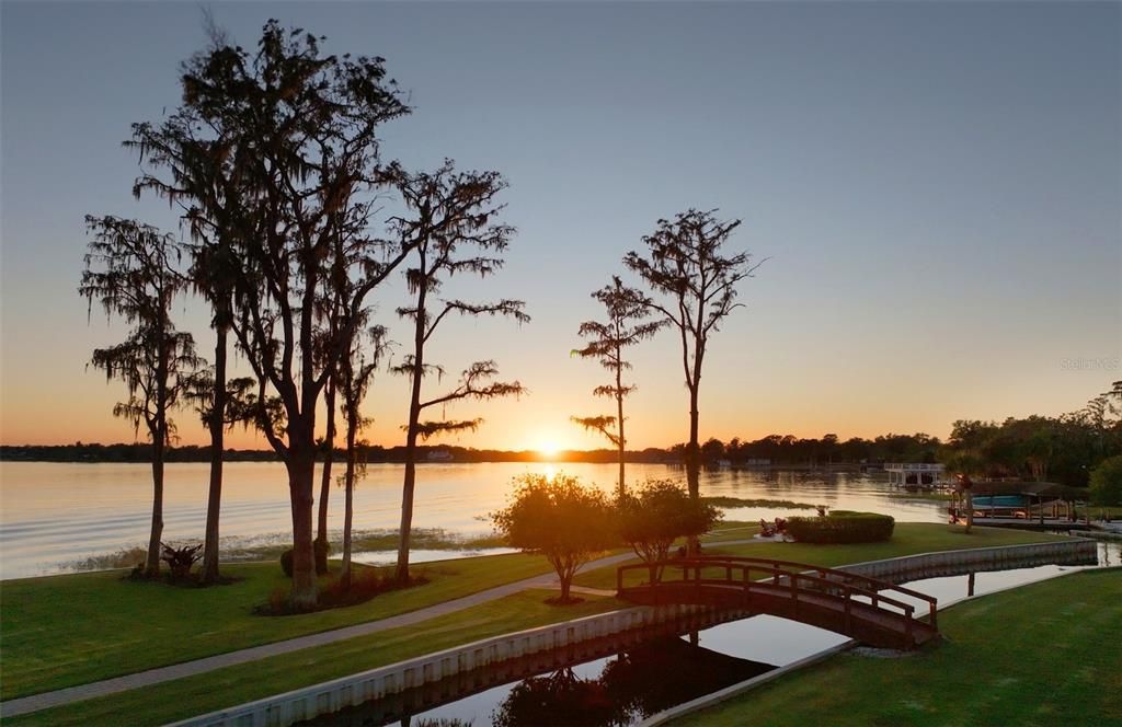 For Sale: $18,500,000 (7 beds, 8 baths, 10649 Square Feet)