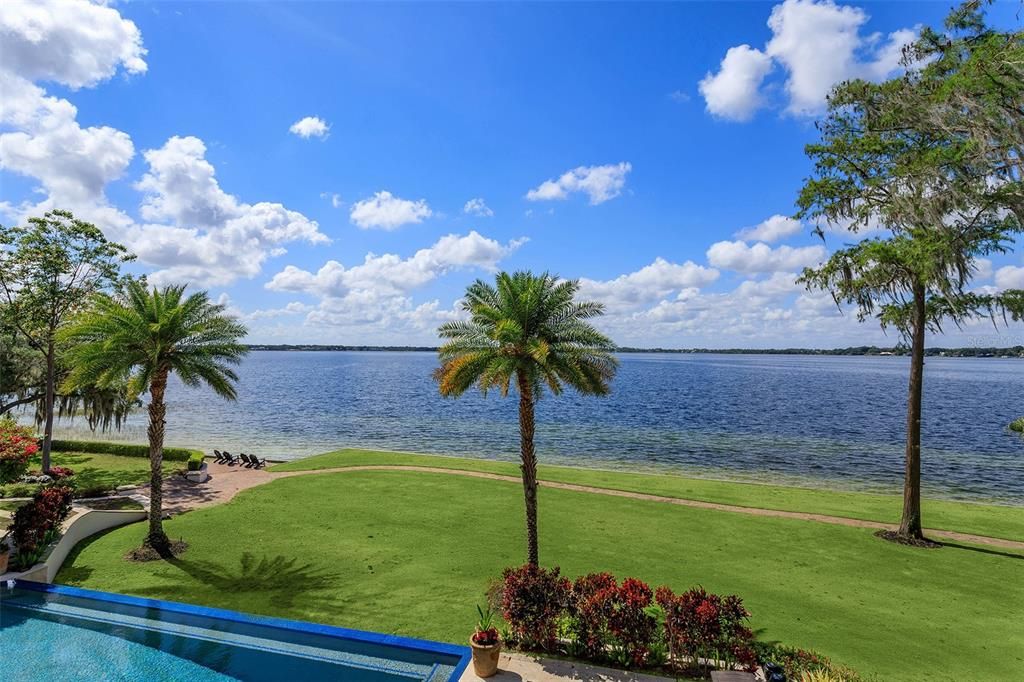 For Sale: $18,500,000 (7 beds, 8 baths, 10649 Square Feet)