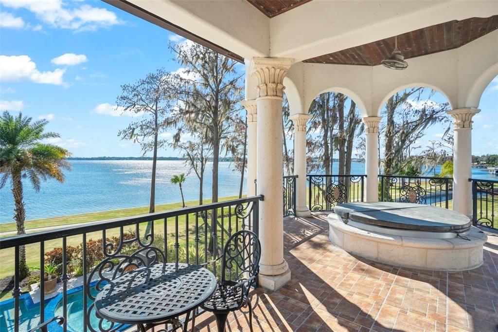 For Sale: $18,500,000 (7 beds, 8 baths, 10649 Square Feet)