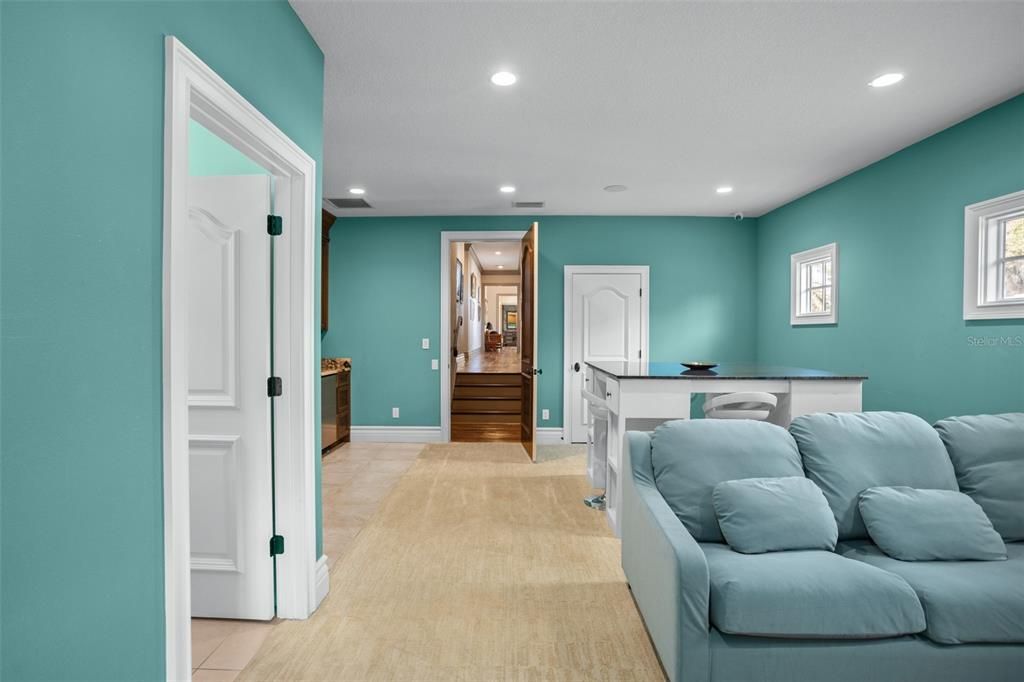 For Sale: $18,500,000 (7 beds, 8 baths, 10649 Square Feet)