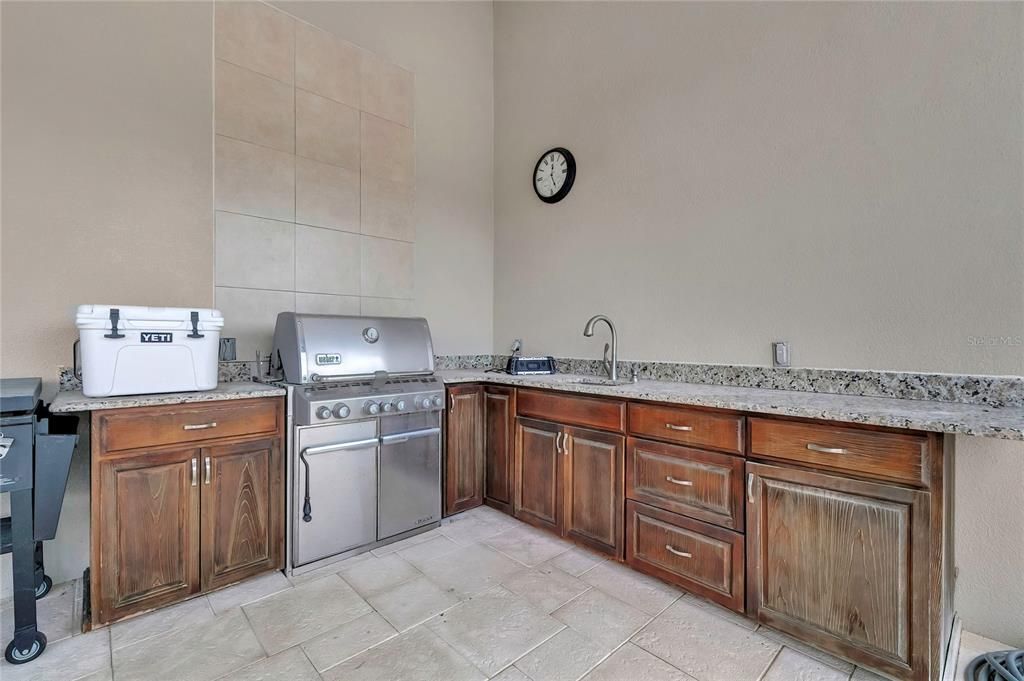 En Venta: $1,952,100 (4 camas, 3 baños, 2804 Pies cuadrados)