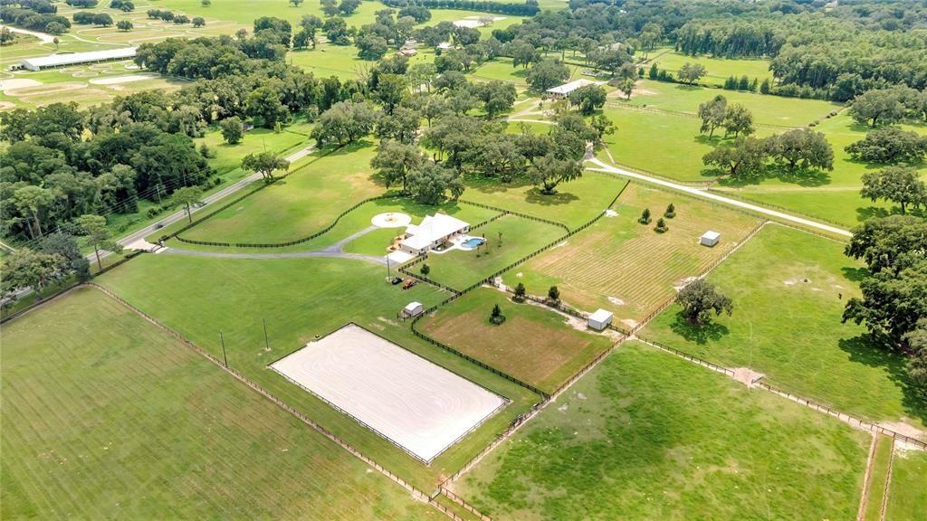 En Venta: $1,952,100 (4 camas, 3 baños, 2804 Pies cuadrados)