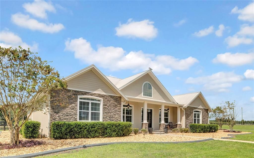 En Venta: $1,952,100 (4 camas, 3 baños, 2804 Pies cuadrados)