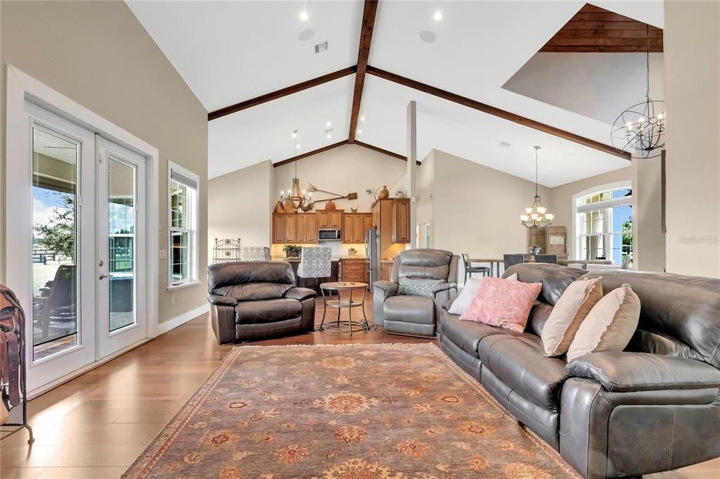 En Venta: $1,952,100 (4 camas, 3 baños, 2804 Pies cuadrados)