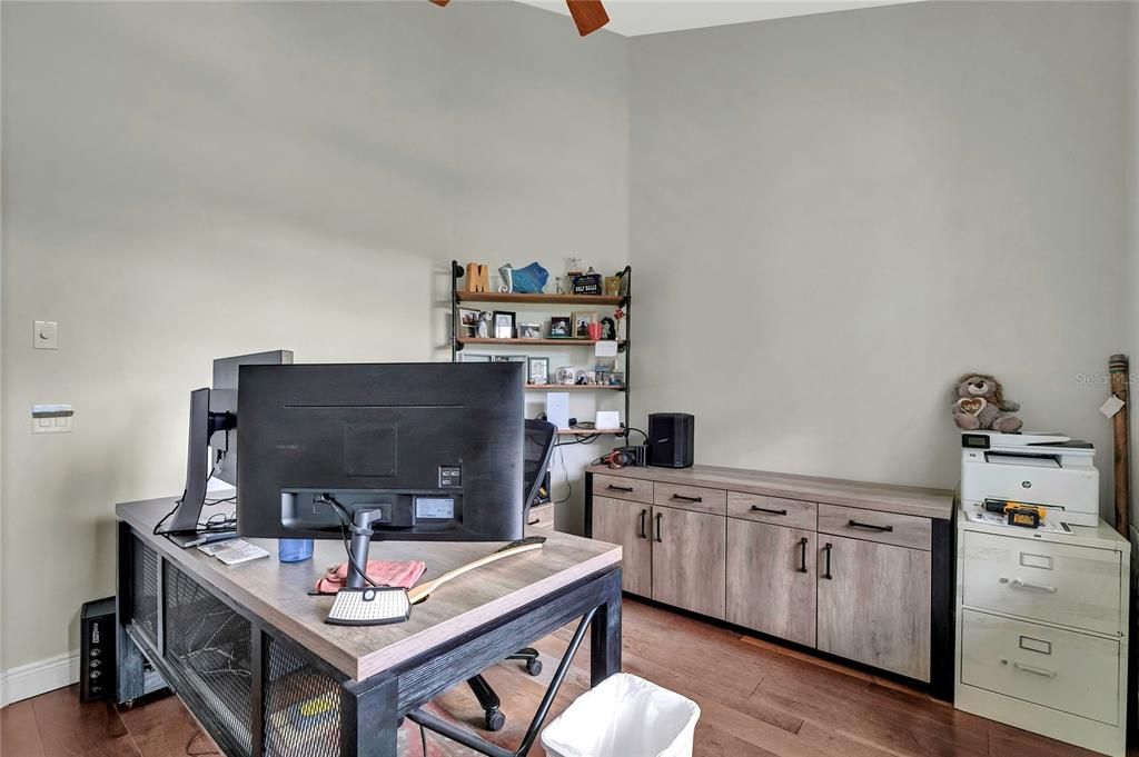 En Venta: $1,952,100 (4 camas, 3 baños, 2804 Pies cuadrados)