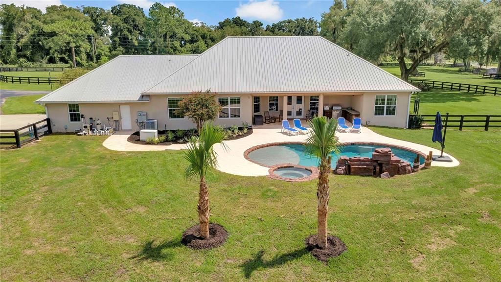 En Venta: $1,952,100 (4 camas, 3 baños, 2804 Pies cuadrados)