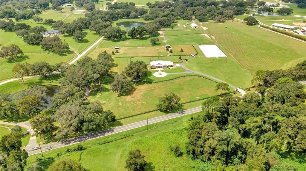 En Venta: $1,952,100 (4 camas, 3 baños, 2804 Pies cuadrados)