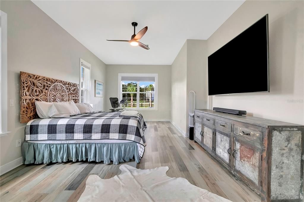 En Venta: $1,952,100 (4 camas, 3 baños, 2804 Pies cuadrados)