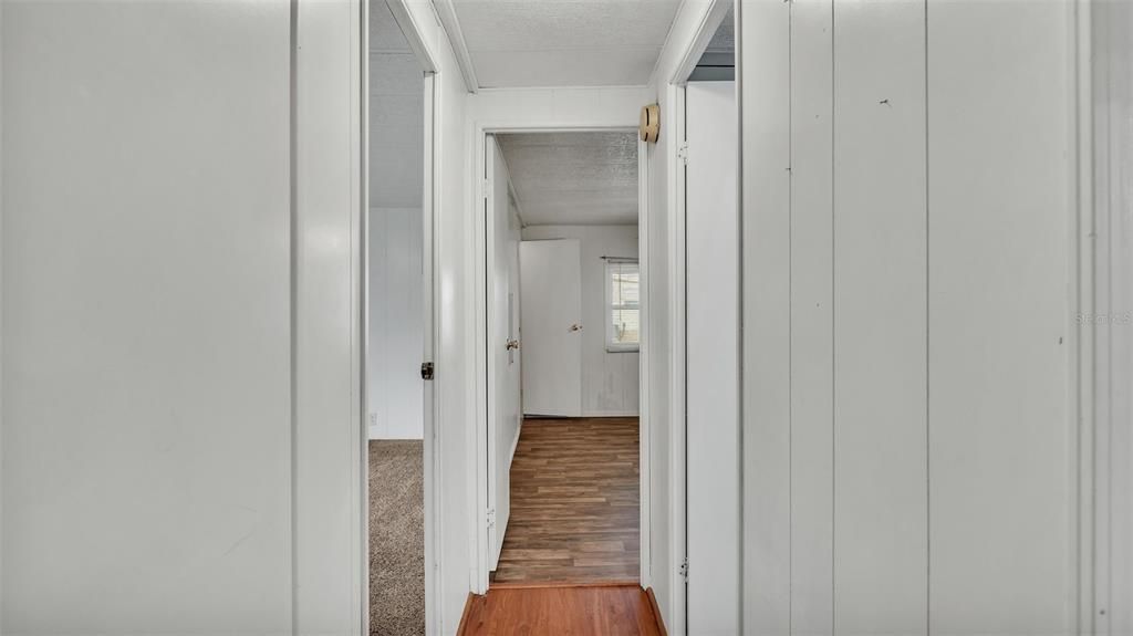 Active With Contract: $125,000 (2 beds, 2 baths, 1459 Square Feet)