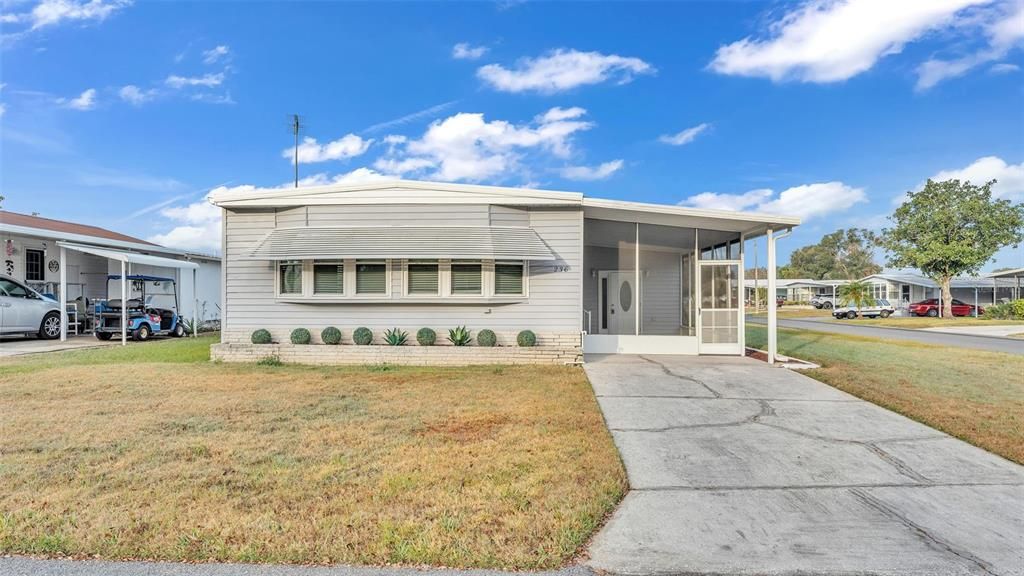 Active With Contract: $125,000 (2 beds, 2 baths, 1459 Square Feet)