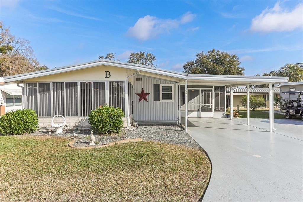 For Sale: $145,900 (2 beds, 2 baths, 1040 Square Feet)