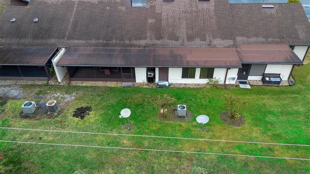 For Sale: $199,900 (2 beds, 2 baths, 1202 Square Feet)