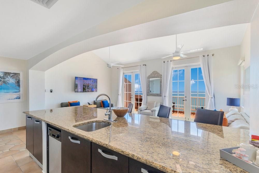 For Sale: $1,250,000 (2 beds, 2 baths, 2002 Square Feet)