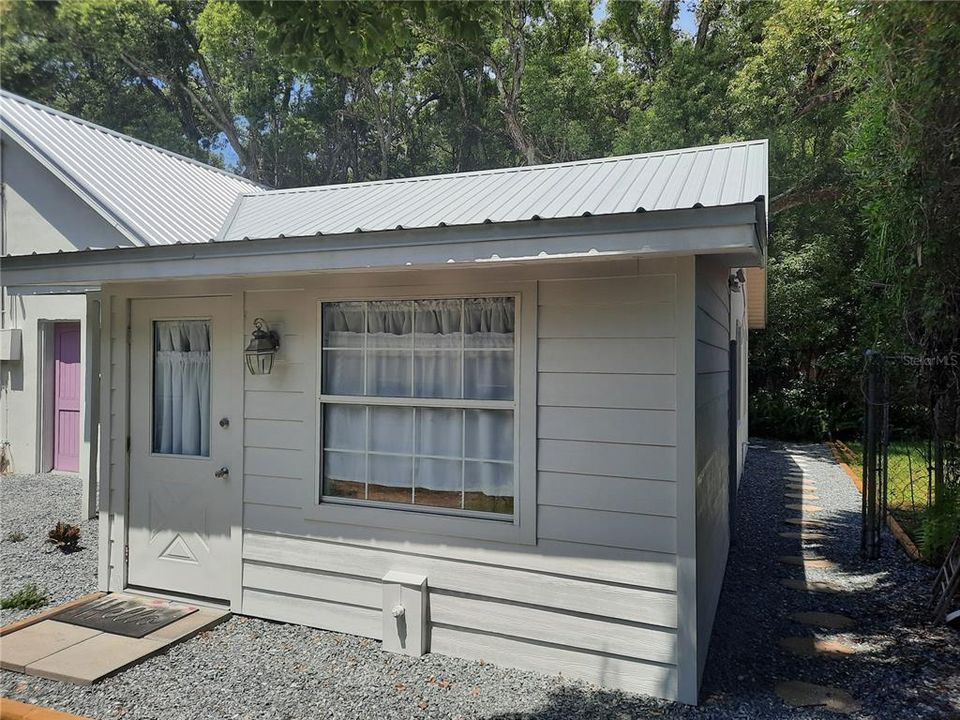 合同活跃: $389,900 (3 贝兹, 0 浴室, 1434 平方英尺)