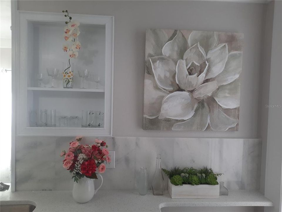 合同活跃: $389,900 (3 贝兹, 0 浴室, 1434 平方英尺)