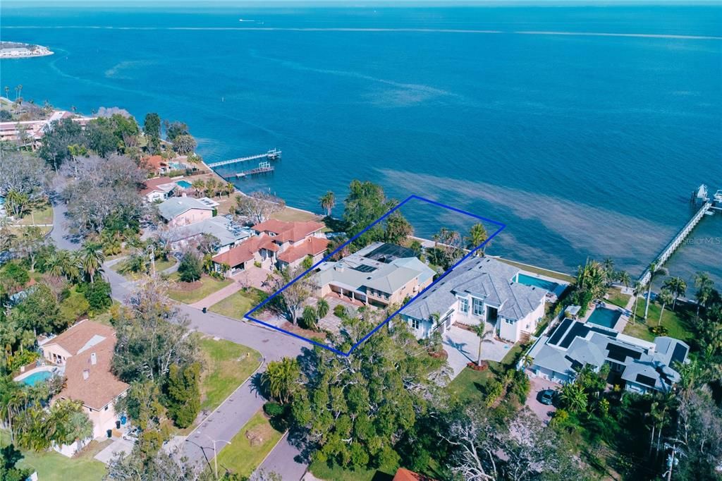 For Sale: $1,750,000 (0.48 acres)