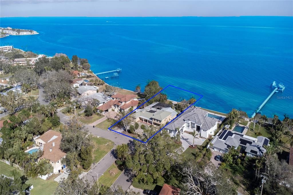 For Sale: $1,750,000 (0.48 acres)