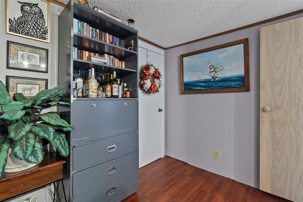 En Venta: $155,000 (3 camas, 2 baños, 1124 Pies cuadrados)