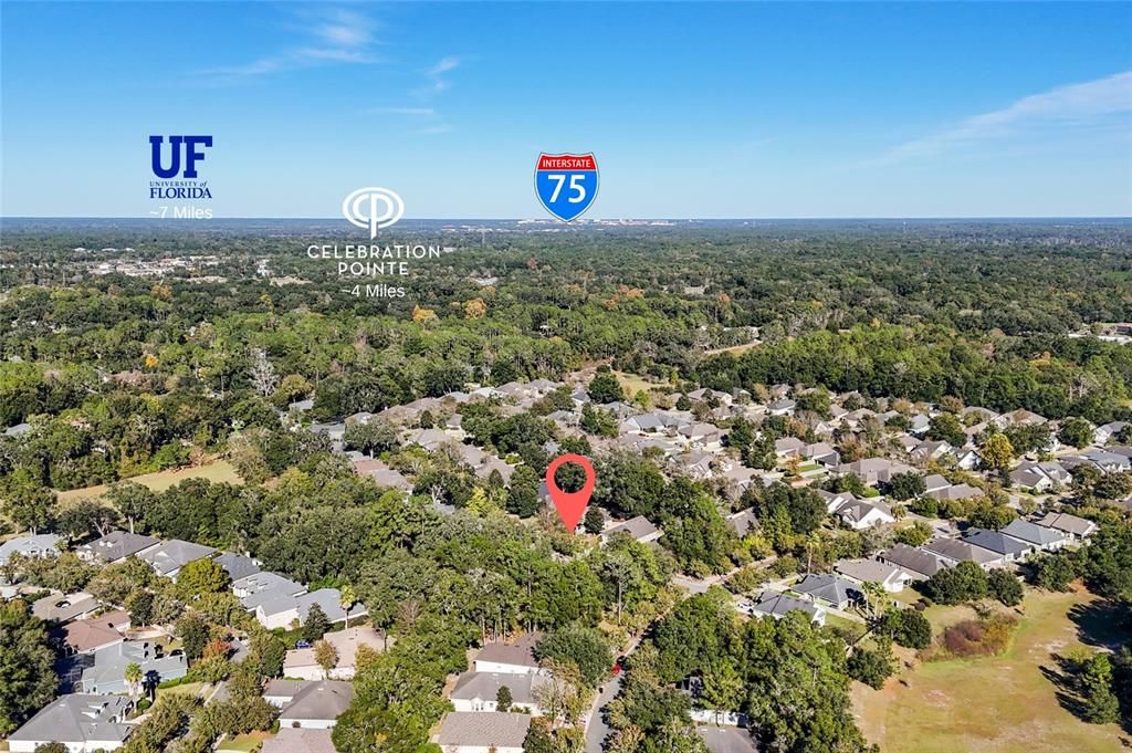 合同活跃: $435,555 (5 贝兹, 3 浴室, 2200 平方英尺)